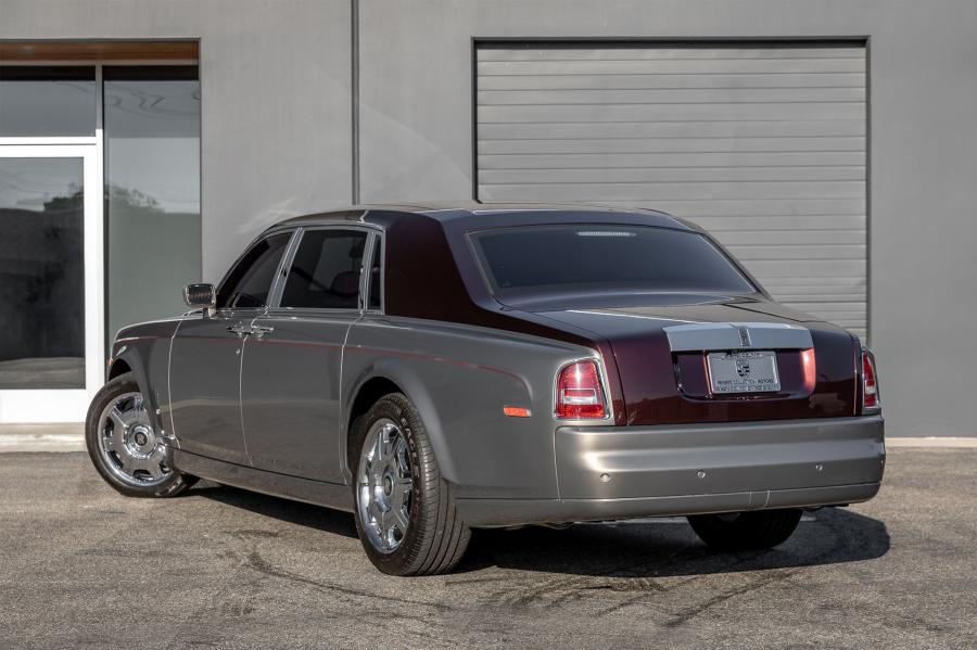  Rolls-Royce Phantom EWB 2007 года  (NA) (фото 3 из 105)